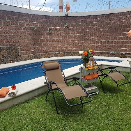 Casa Los Peregrina Куэрнавака Экстерьер фото