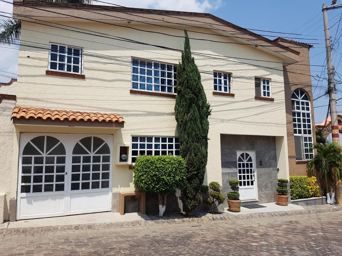 Casa Los Peregrina Куэрнавака Экстерьер фото