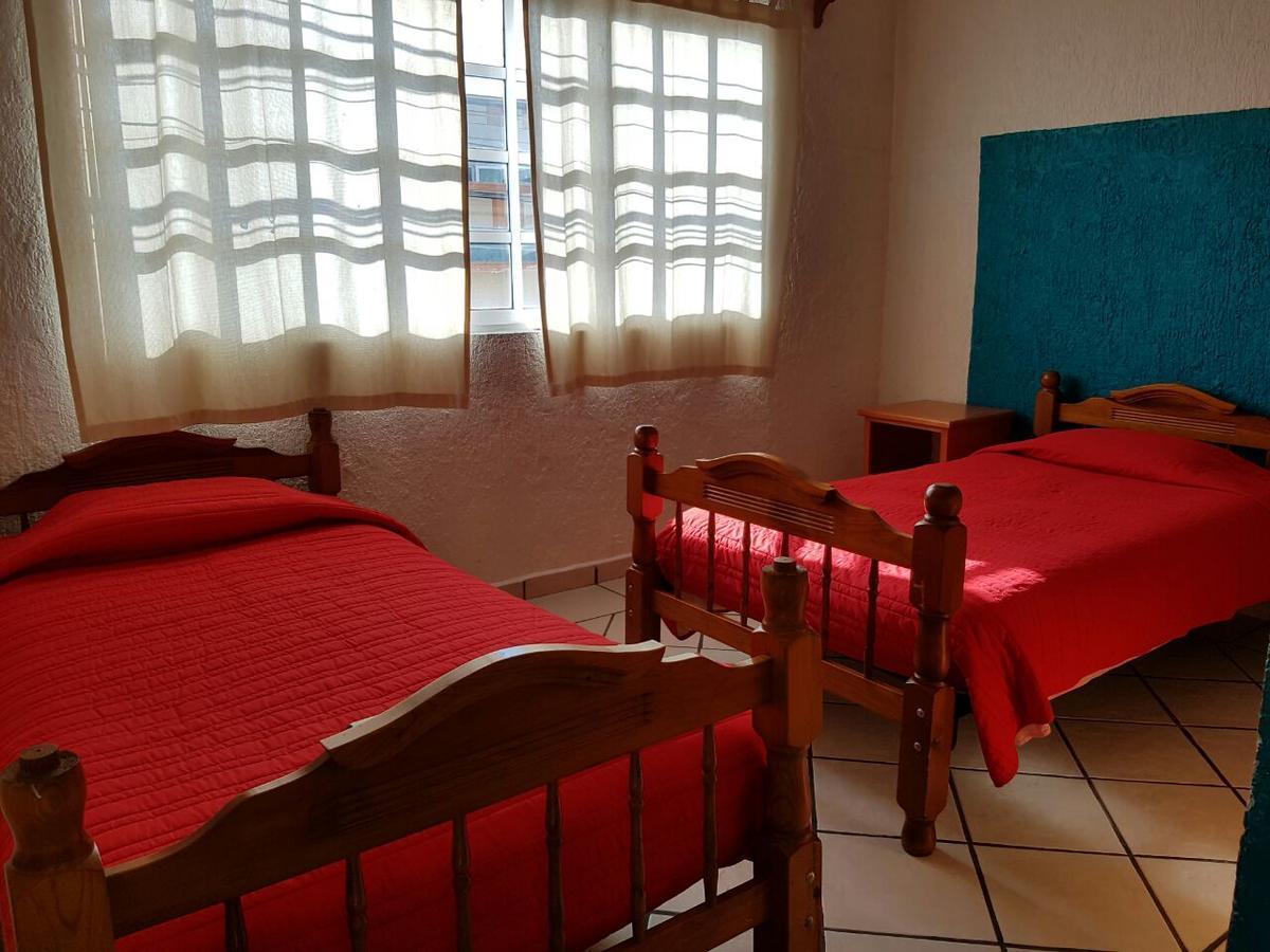 Casa Los Peregrina Куэрнавака Экстерьер фото