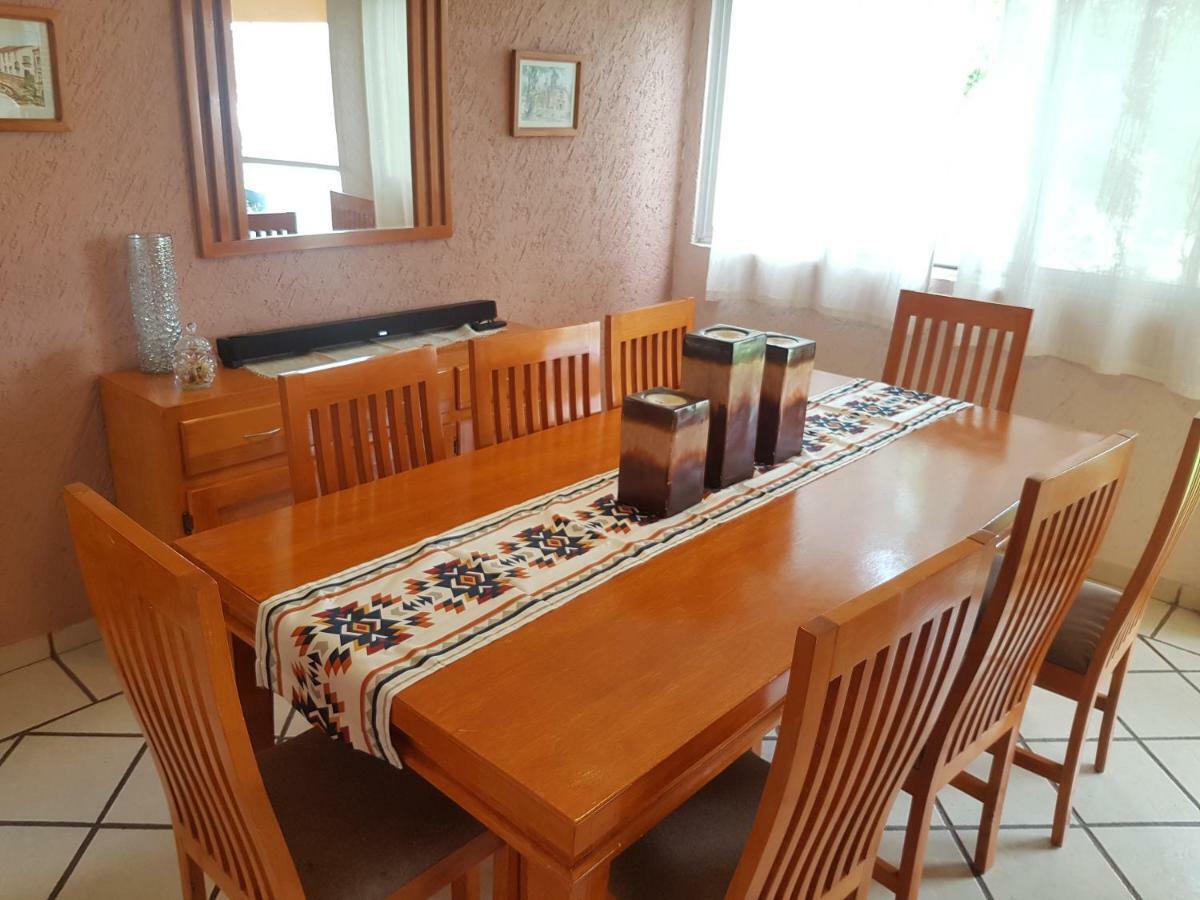 Casa Los Peregrina Куэрнавака Экстерьер фото